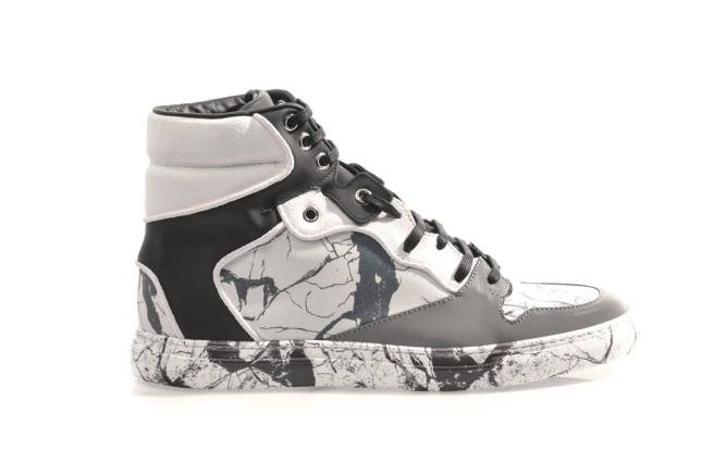 elle-04-sneakers-balenciaga-marbled-leather-high-tops-lgn