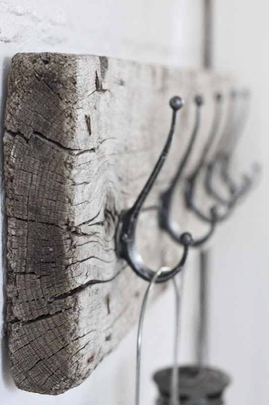 ideas-to-use-driftwood-in-home-decor-7